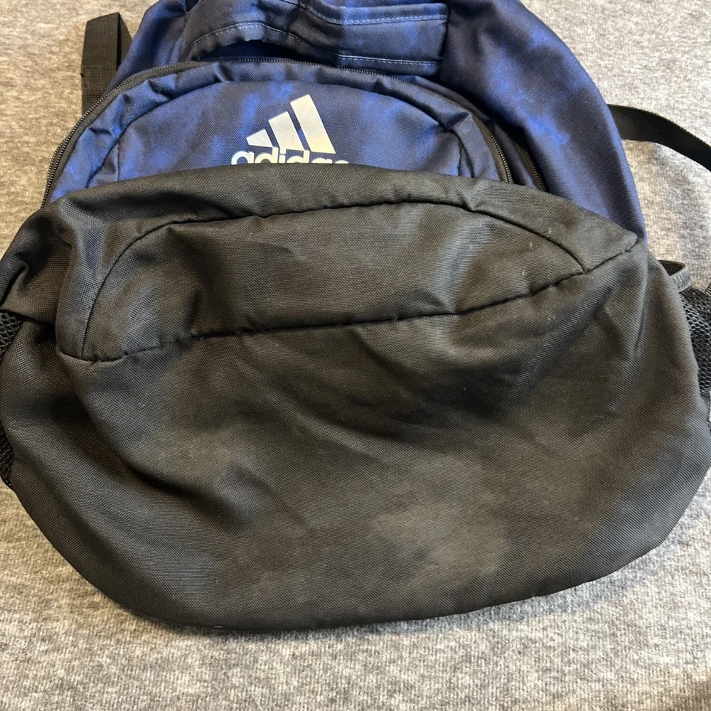 Adidas Blue Camo backpack Three Compartments Plus Sunglass‎ Pocket Great Shape
